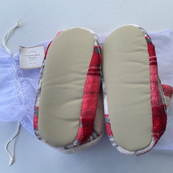 Pottery Barn Winslow Plaid Cozy Booties sz. Large - Picture 7 of 11
